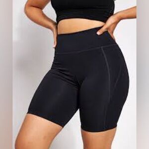 GIRLFRIEND COLLECTIVE Bike Shorts 8 in Black Small‎ sustainable recycled workout